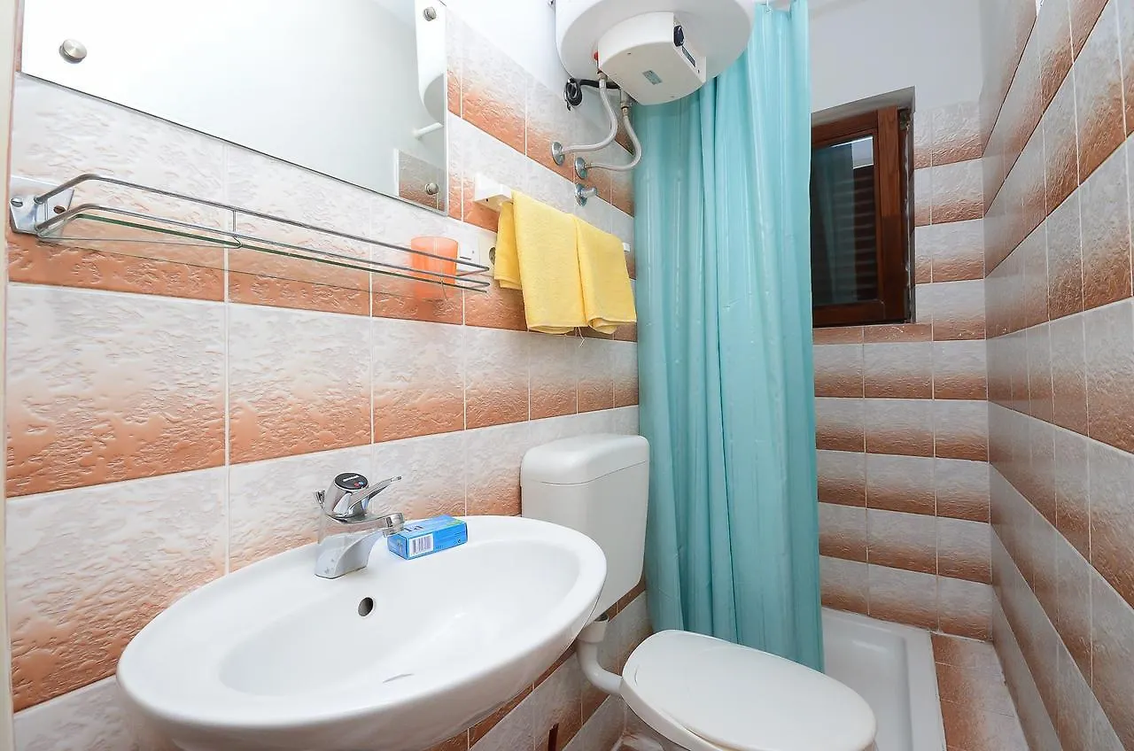 Apartments Biserka Barbat na Rabu