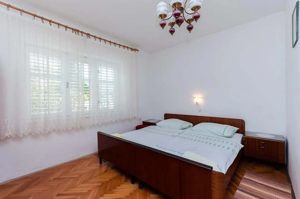 Apartments Biserka Barbat na Rabu