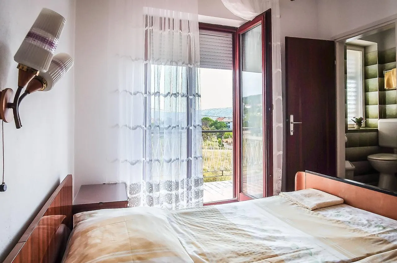 Apartments Biserka Barbat na Rabu