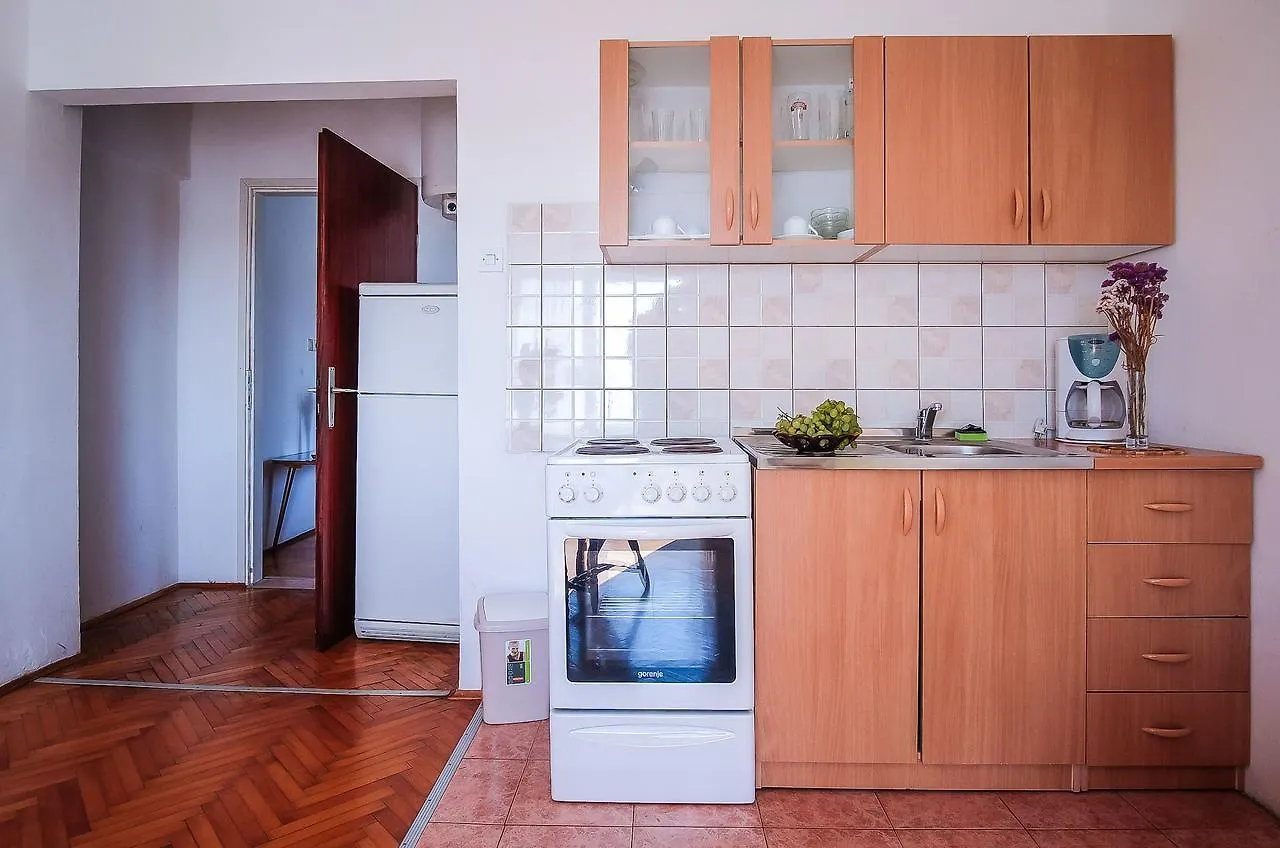 Apartments Biserka Barbat na Rabu